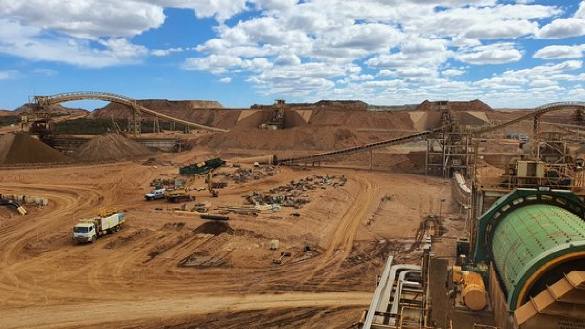 레이븐소프가 운영하는 호주의 니켈 광산 전경. 포스코홀딩스는 지난해 5월 이 회사의 지분을 30% 확보했다. [사진 포스코홀딩스]