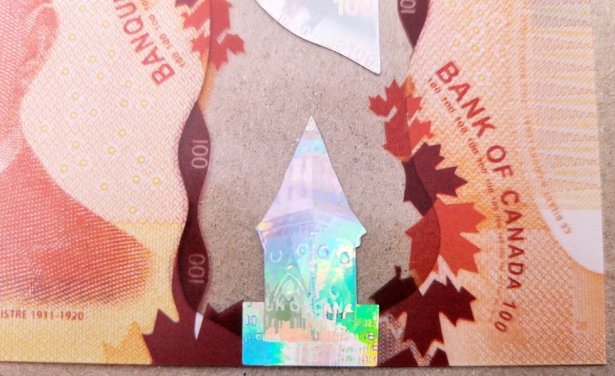 영화 소품용 100달러 위조지폐 유통… 경찰 수사 착수 > 밴쿠버 중앙일보 뉴스 | 밴쿠버 중앙일보