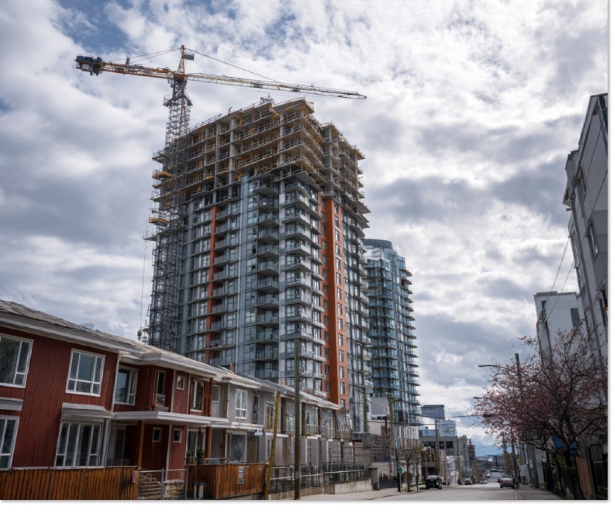 지금 집 많다고 안심하면 오산\, image size:1200x1019